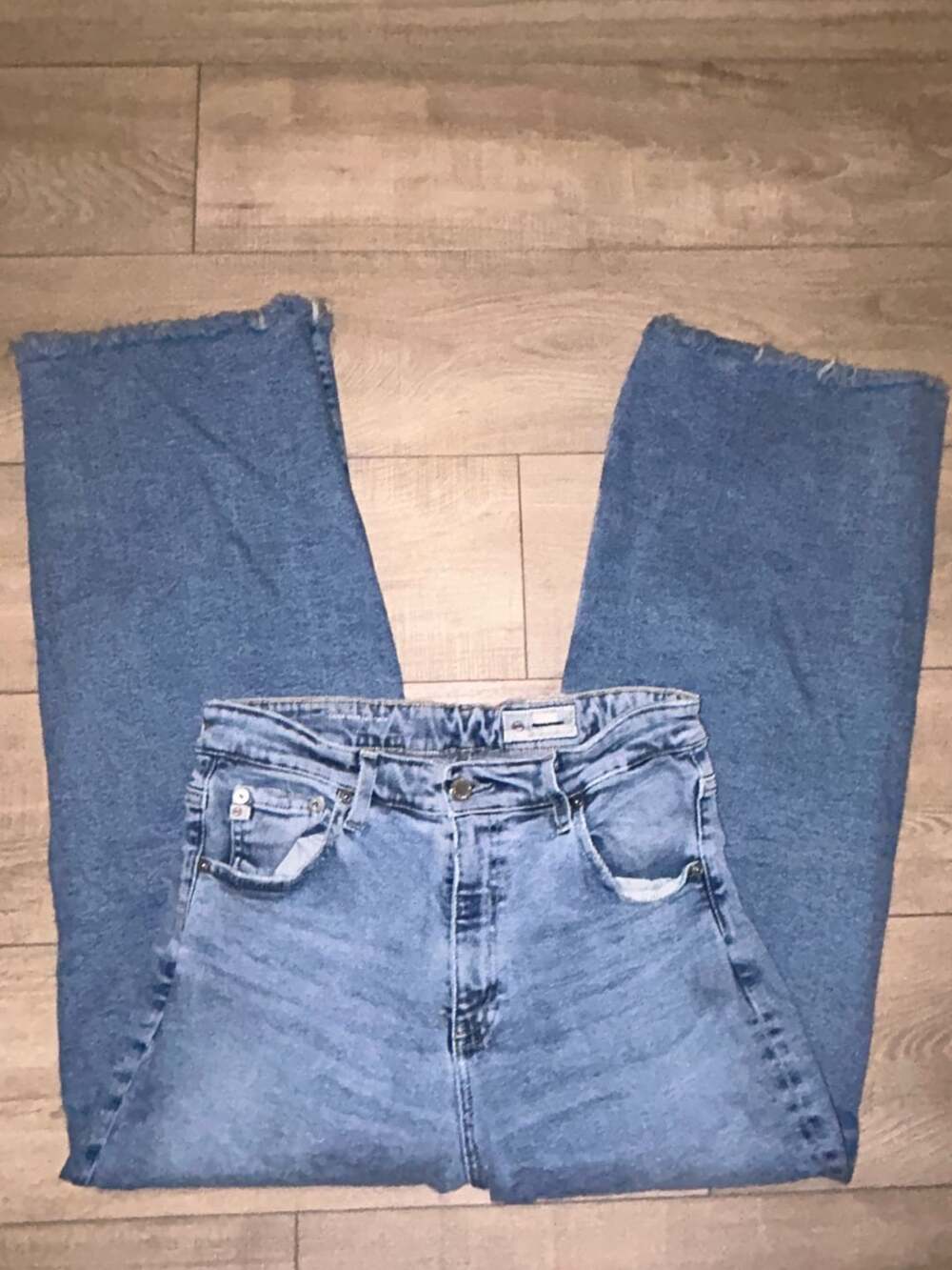 AG Adriano Goldschmied Saige Wide Leg Crop Jeans Size 32